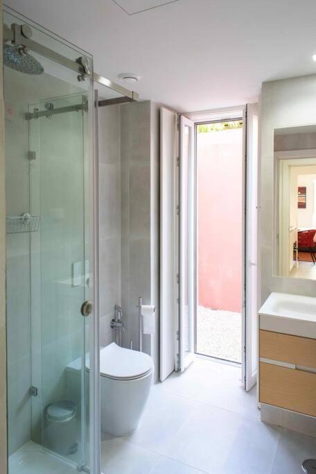 Pardal Rc B - Stylish Studio In Alcantara With Free Parking Nearby Apartamento